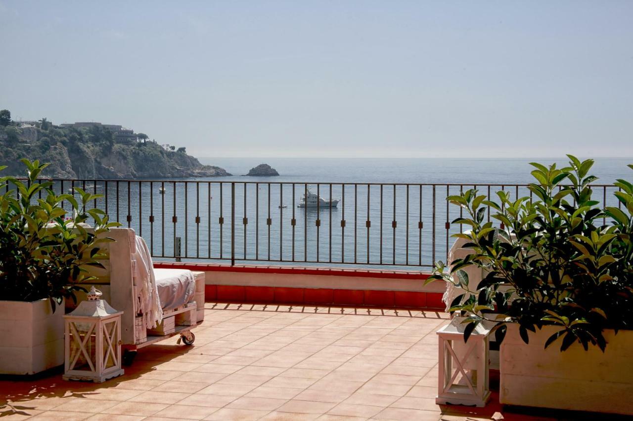 B&B Sottocoperta Taormina Dış mekan fotoğraf